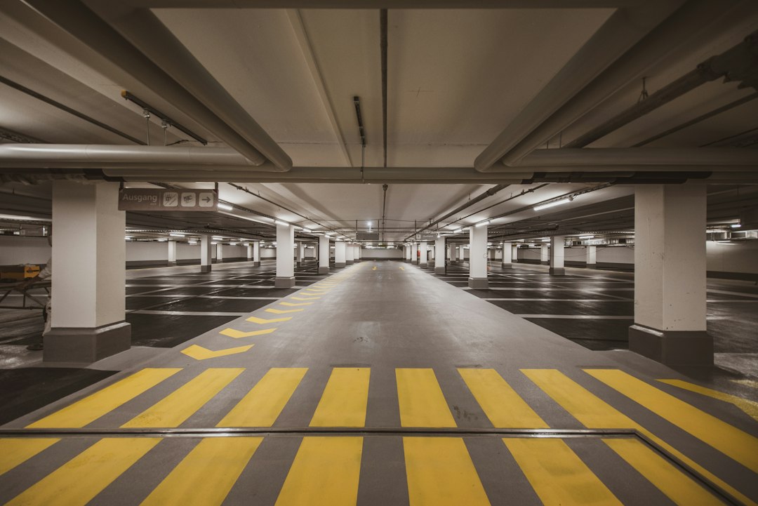 Yellow and black stripe floor in Allen, TX